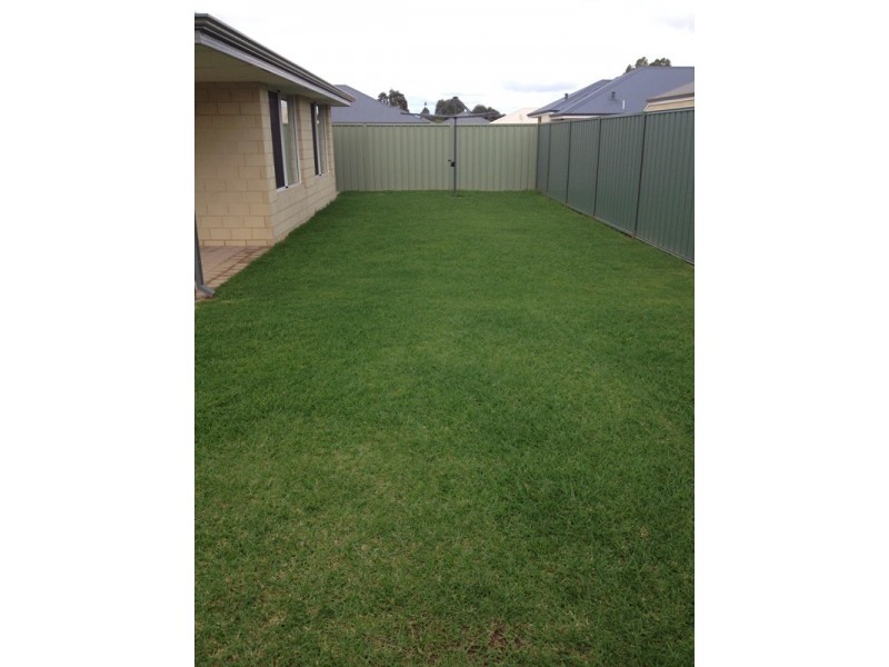 8 Illawarra Terrace, Vasse WA 6280
