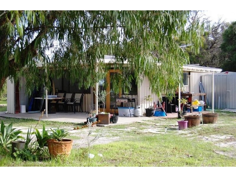 197 Lagoon Drive, Yallingup WA 6282