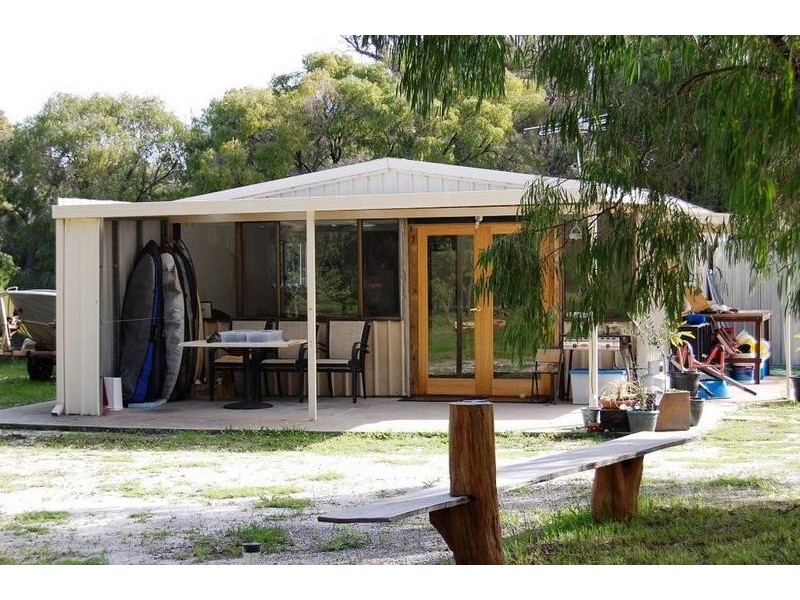 197 Lagoon Drive, Yallingup WA 6282