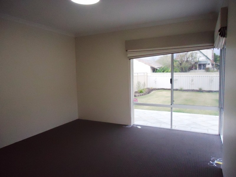 930 Geographe Bay Road, Geographe WA 6280