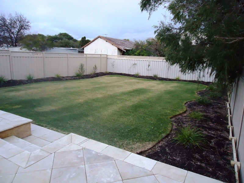 930 Geographe Bay Road, Geographe WA 6280