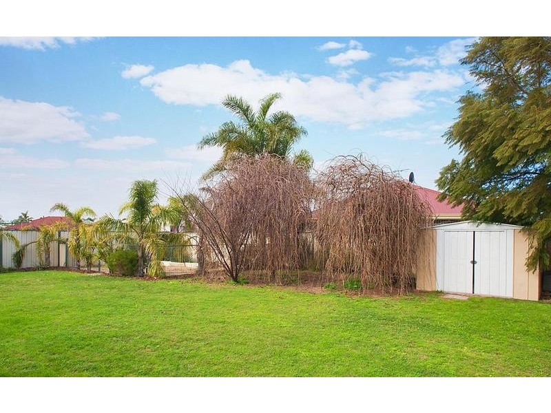 3 Beaufort Cres, West Busselton WA 6280