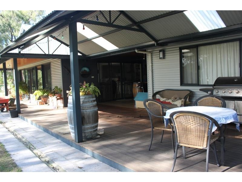 13 Lindsay Drive, Busselton WA 6280