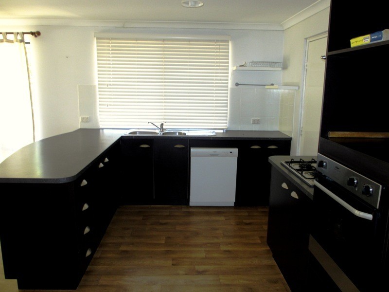 152 College Avenue, Busselton WA 6280