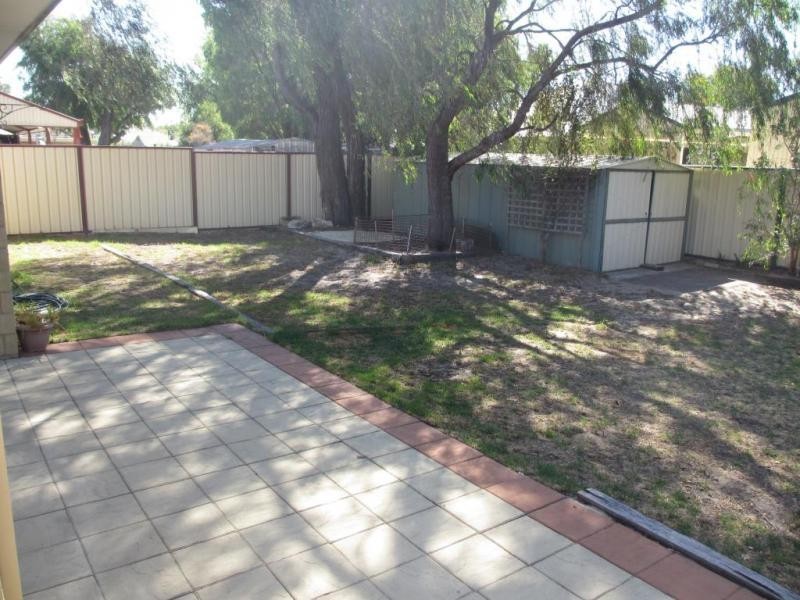 152 College Avenue, Busselton WA 6280