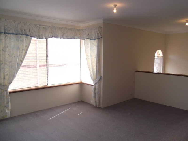 4/5 Gale Street, Busselton WA 6280