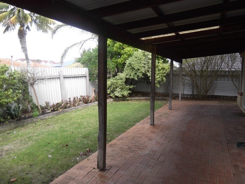 4/5 Gale Street, Busselton WA 6280