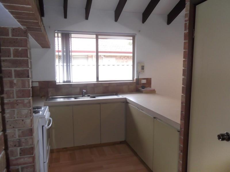 2/16 Harwood Road, Busselton WA 6280