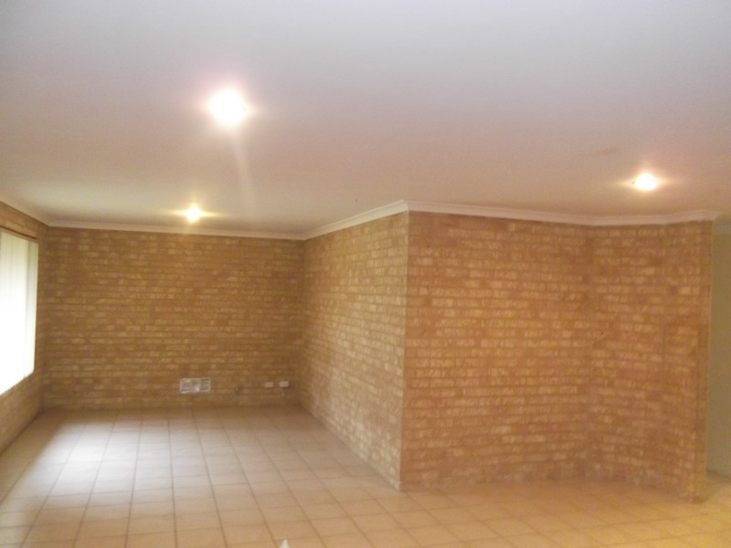 1/1 Lancaster Drive, Busselton WA 6280