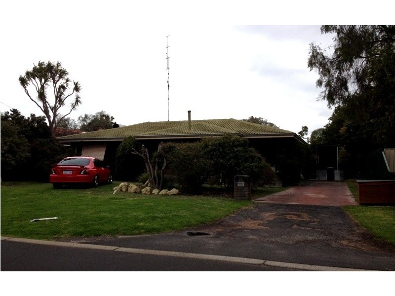 14 Locke Street, Abbey WA 6280