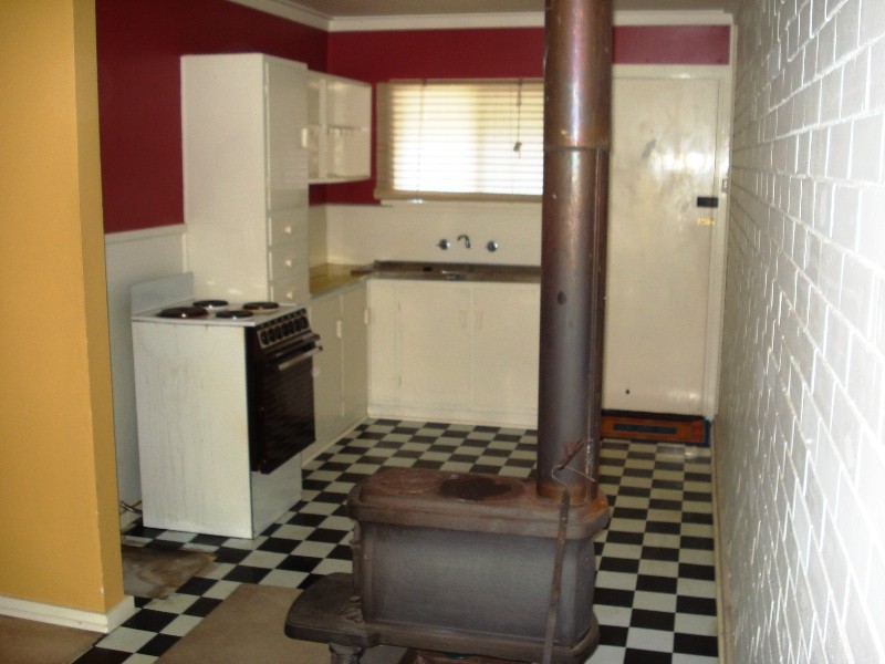 29 Lockhart Street, Broadwater WA 6280