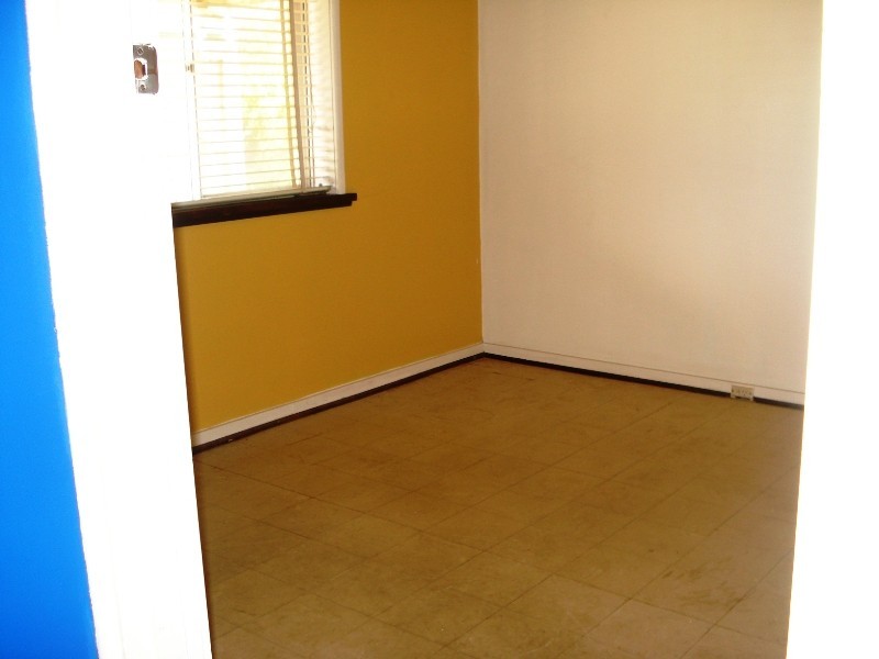 29 Lockhart Street, Broadwater WA 6280