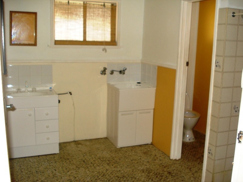 29 Lockhart Street, Broadwater WA 6280