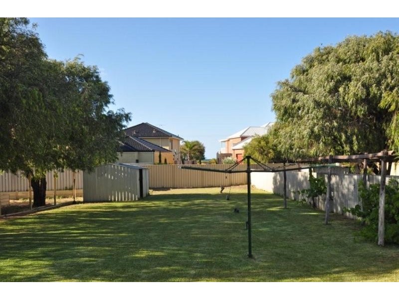 167 Marine Terrace, Geographe WA 6280