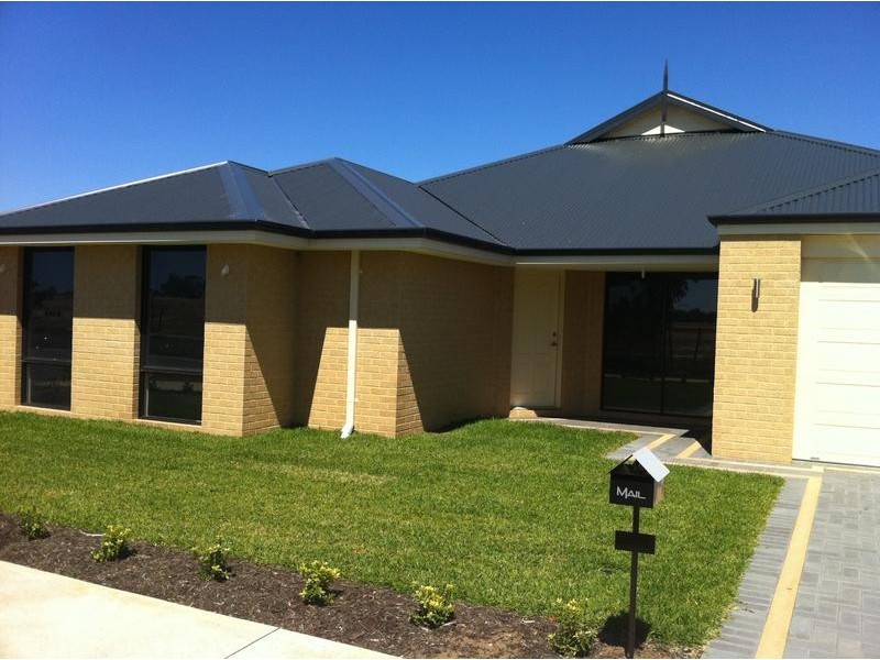 3 Marjoram Entrance, Yalyalup WA 6280