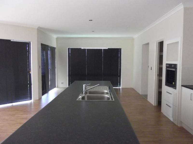 3 Marjoram Entrance, Yalyalup WA 6280