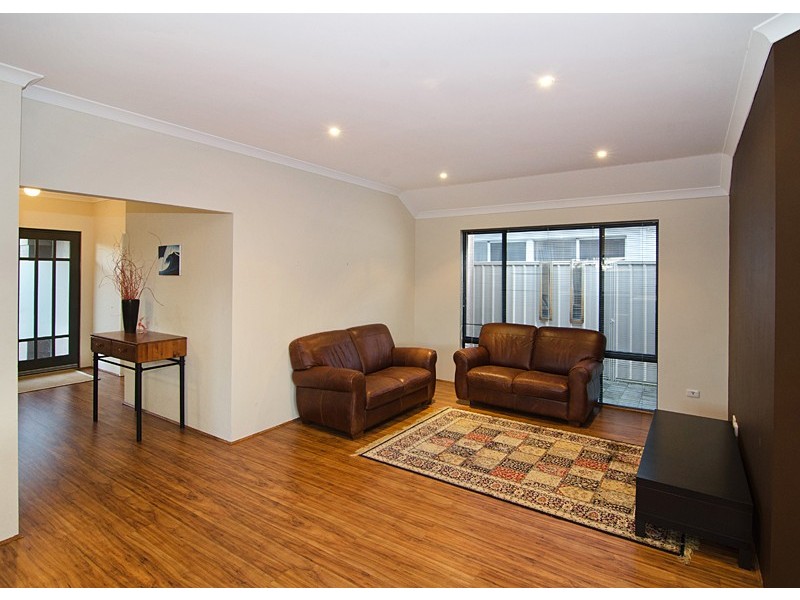 573 St Michaels Parkway, Dunsborough WA 6281