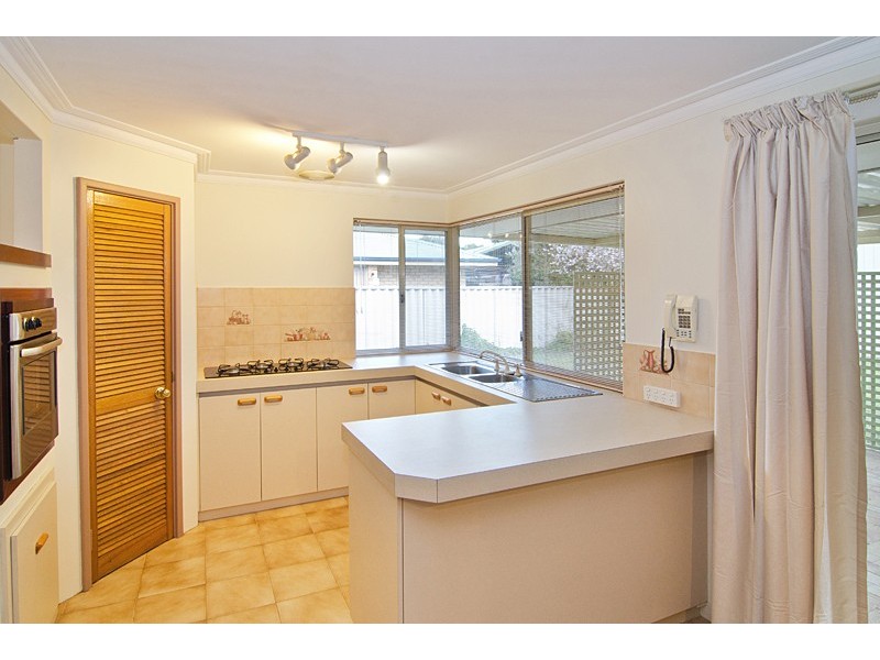 53 Clydebank Avenue, West Busselton WA 6280