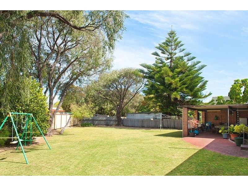 5 Falkingham Road, West Busselton WA 6280