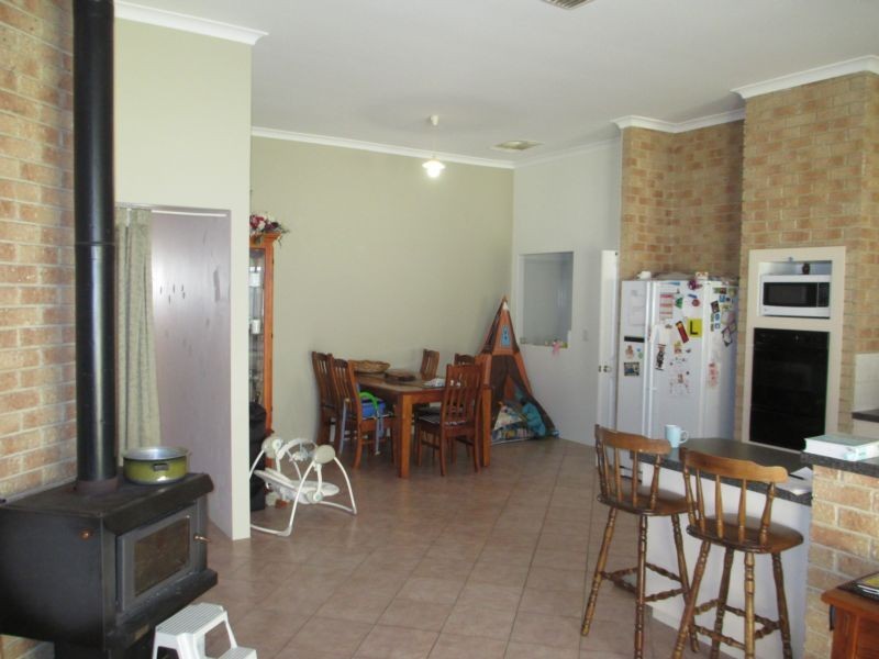 12 MacNeill Cove, West Busselton WA 6280