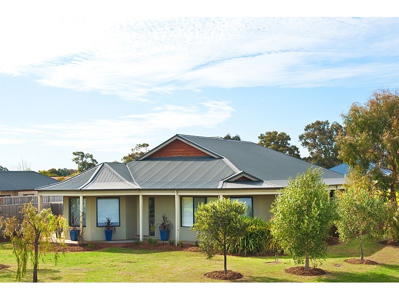 65 Duggan Drive, Cowaramup WA 6284