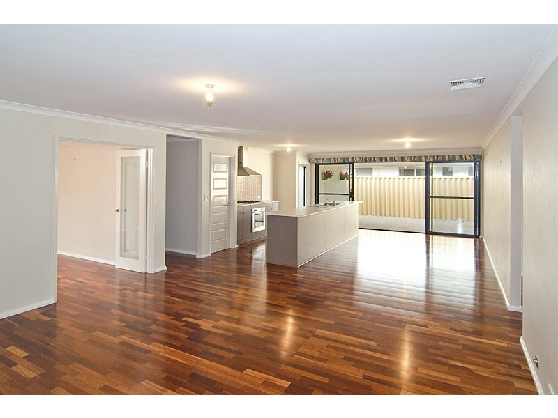 130 Aurelian Ave, Yalyalup WA 6280