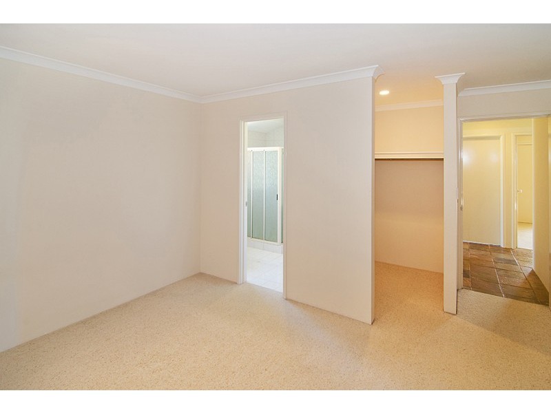 2/25 Seattle Court, Quindalup WA 6281