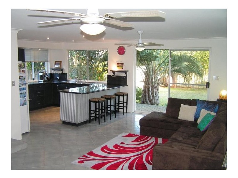 46 Dunsborough Lakes Drive, Dunsborough WA 6281