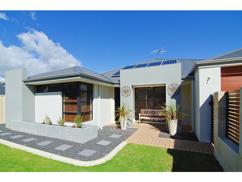 130 Hadfield Ave, Broadwater WA 6280