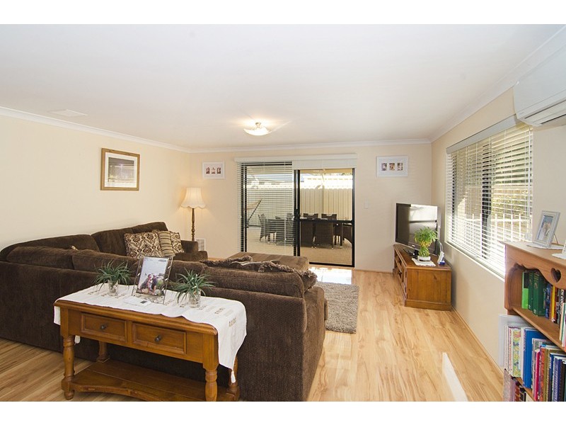 130 Hadfield Ave, Broadwater WA 6280