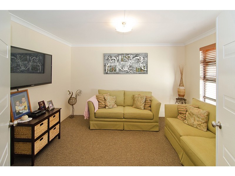 130 Hadfield Ave, Broadwater WA 6280