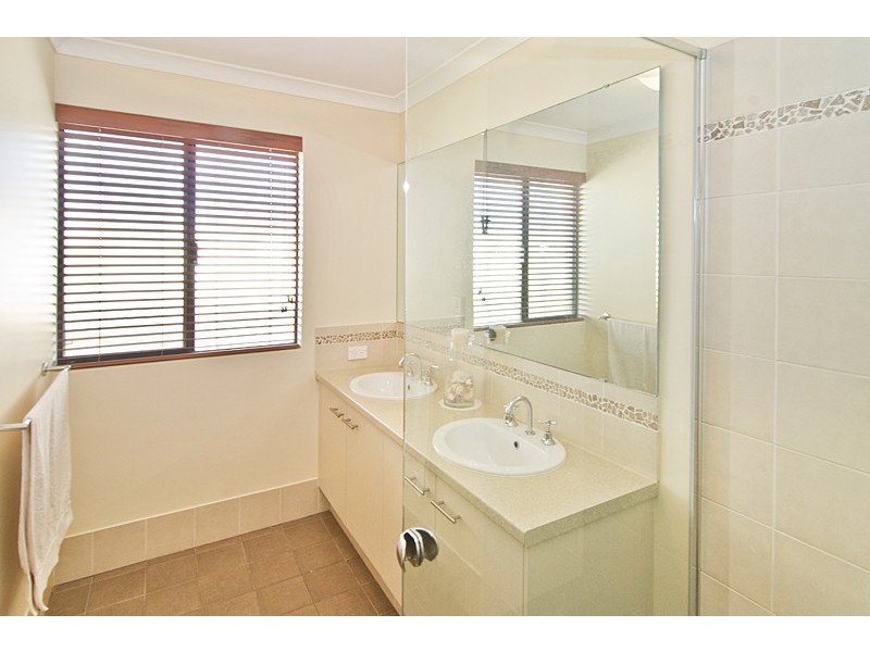 130 Hadfield Ave, Broadwater WA 6280