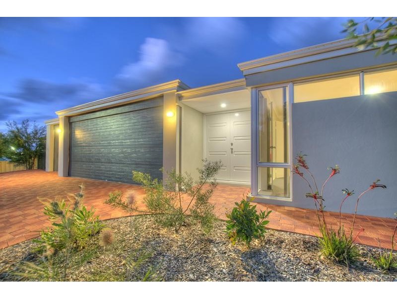 136 Dunsborough Lakes Drive, Dunsborough WA 6281