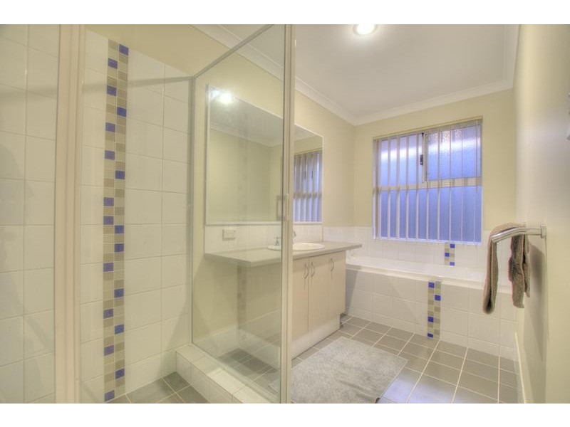 136 Dunsborough Lakes Drive, Dunsborough WA 6281