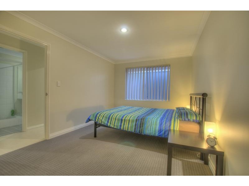 136 Dunsborough Lakes Drive, Dunsborough WA 6281