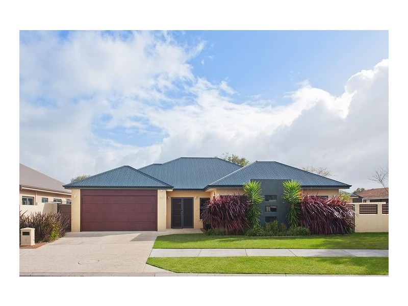 3 Seagull Drive, Broadwater WA 6280