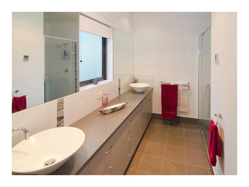 3 Seagull Drive, Broadwater WA 6280