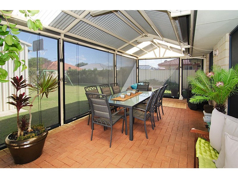 26 Parrot Way, Broadwater WA 6280