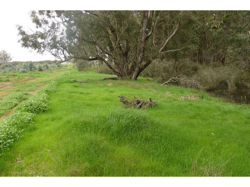 Loc 2014 Downs Road, Tutunup WA 6280