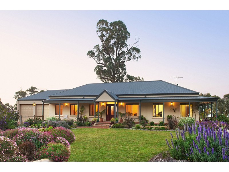 62 Rushleigh Road, Busselton WA 6280