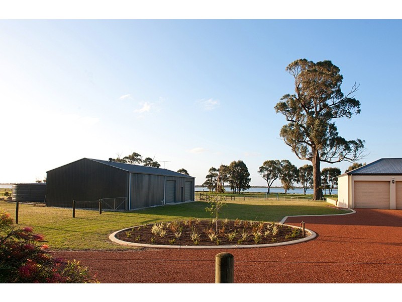 62 Rushleigh Road, Busselton WA 6280