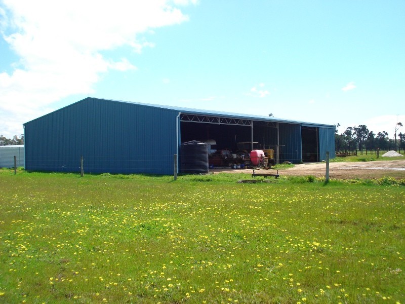 Anniebrook WA 6280