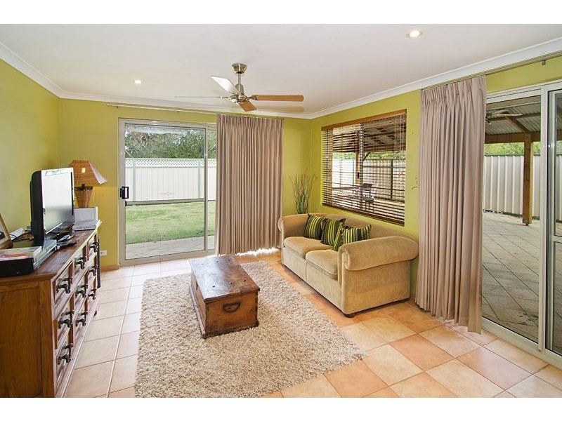 2 Thornbill Court, Dunsborough WA 6281