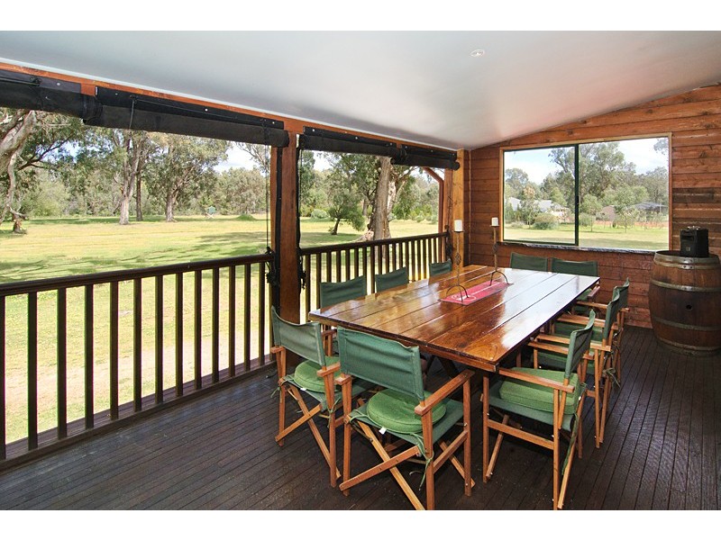 15 Tall Tree Crescent, Reinscourt WA 6280