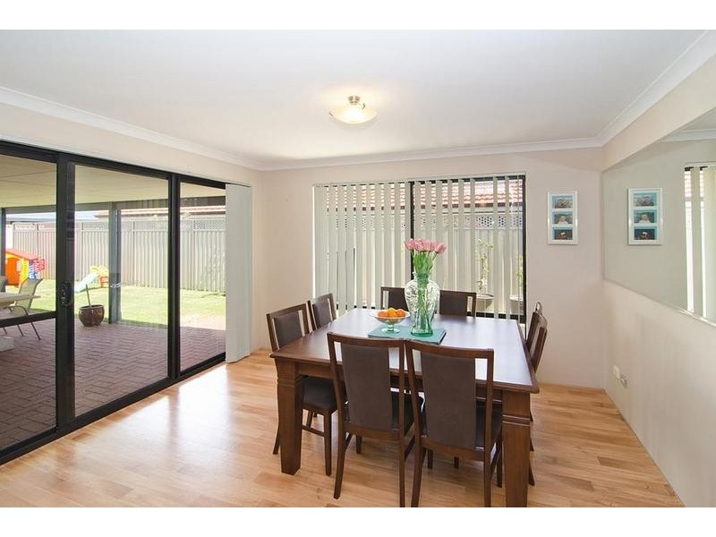 47 Honeyeater Crescent, Geographe WA 6280