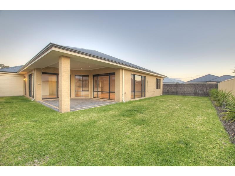 3 Marjoram Entrance, Yalyalup WA 6280
