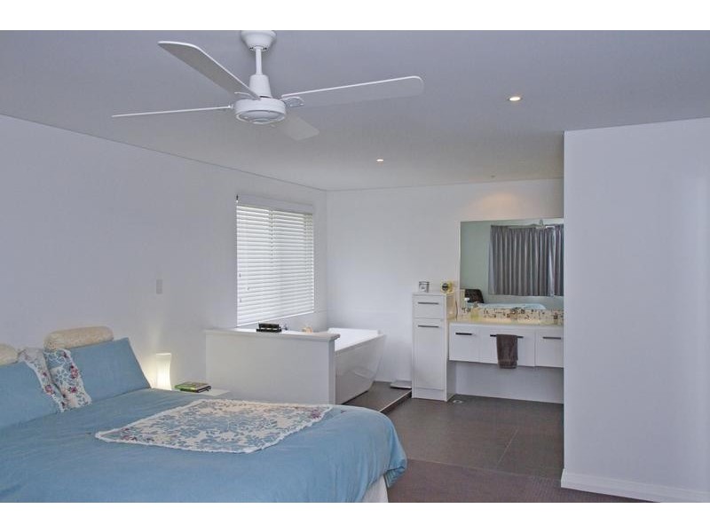 4 Peaker Court, Busselton WA 6280