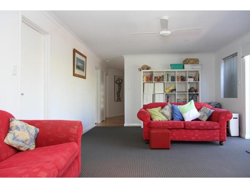 4 Peaker Court, Busselton WA 6280