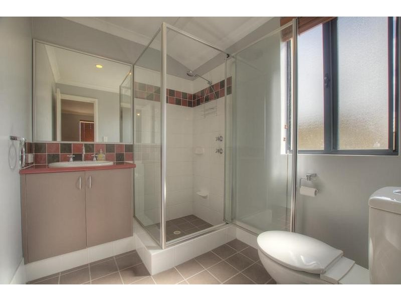 29 Kooljak Road, Broadwater WA 6280