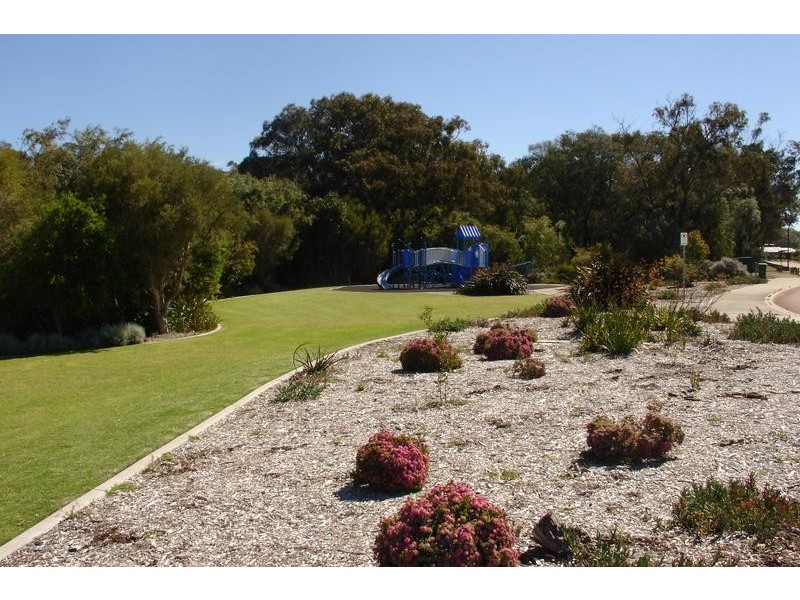 48 Kooljak Road, Broadwater WA 6280